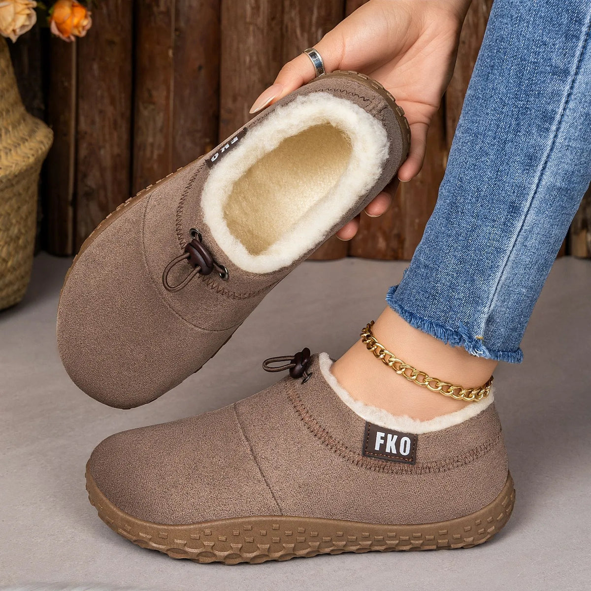 🔥Last Day50% OFF - Women’s Warm Fleece-Lined Comfort Shoes – Cozy Non-Slip Walking Shoes